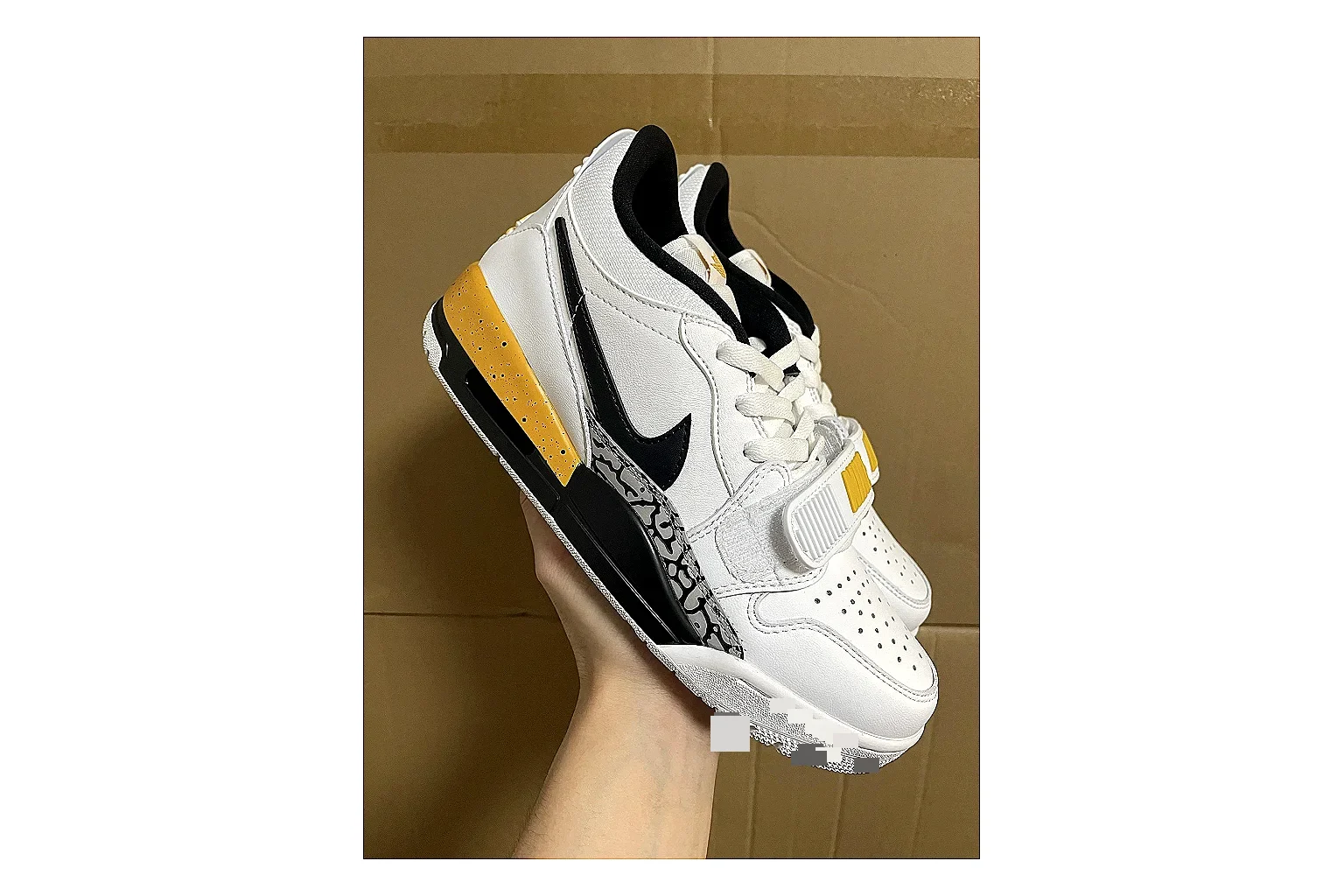 Jordan Retro Court White Yellow Product Image