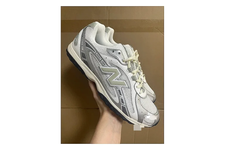 Asics Gel Kayano White Silver Product Image