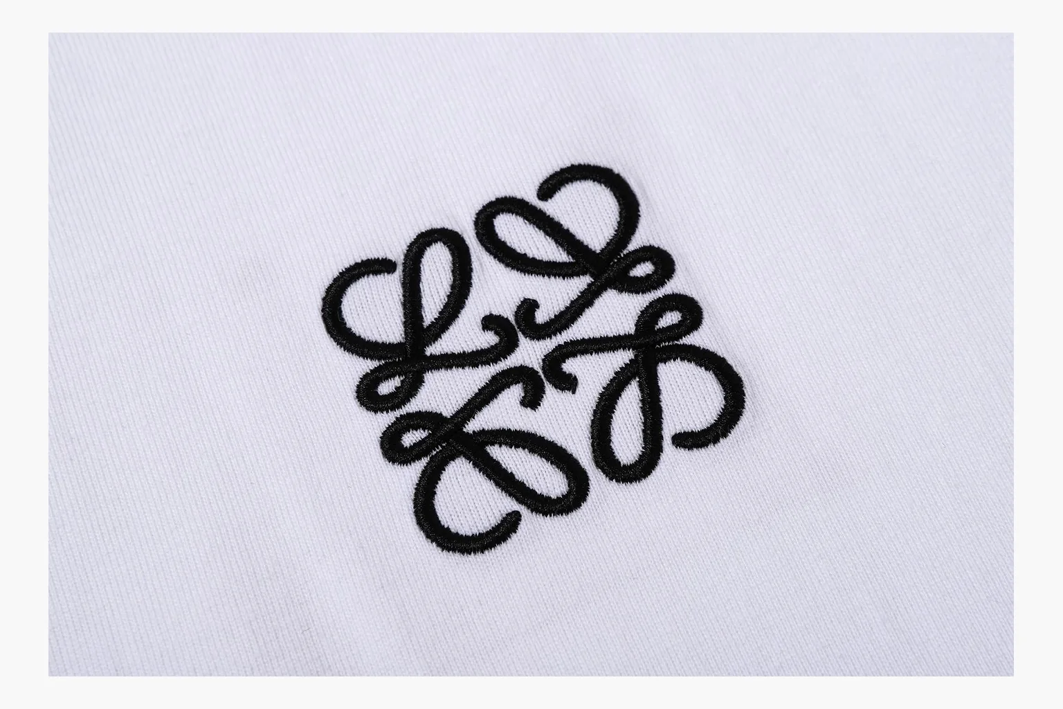 Loewe Rabbit Logo T-Shirt White Product Image thumbnail 5