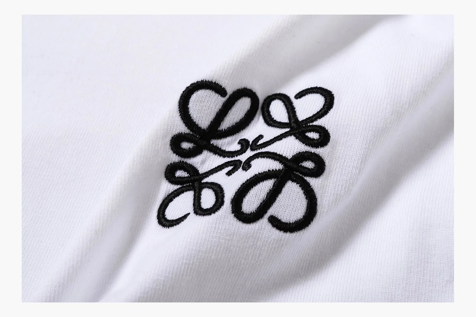 Loewe Rabbit Logo T-Shirt White Product Image thumbnail 6