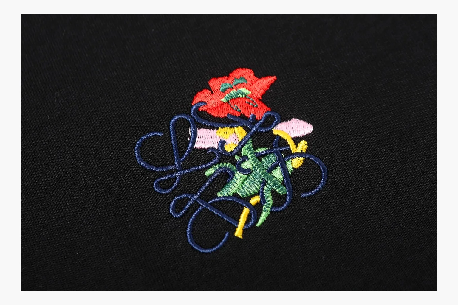 Loewe Rose Logo T-Shirt Black Product Image thumbnail 5