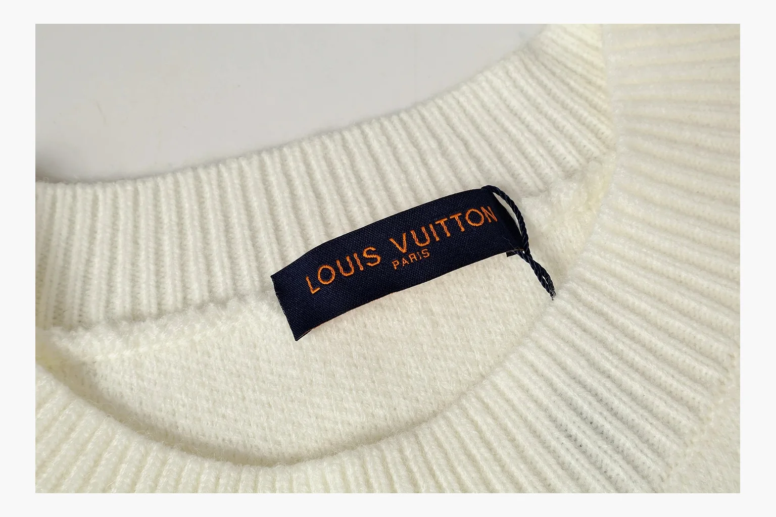 Louis Vuitton LV Flower Crewneck Sweater Cream Product Image thumbnail 3