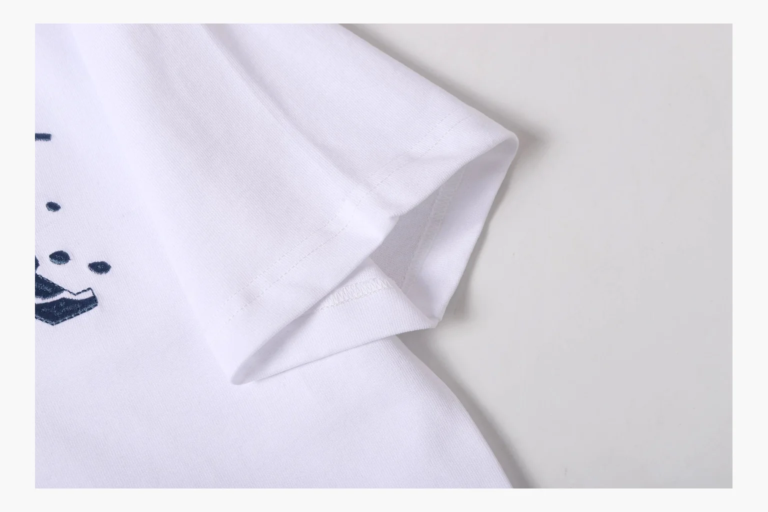 Christian Dior Oblique Graphic T-Shirt White Product Image thumbnail 4