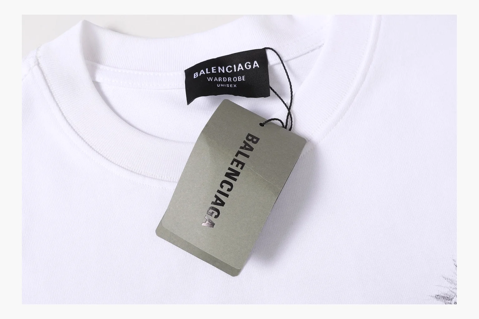 Balenciaga Spray Logo T-Shirt White Product Image thumbnail 4