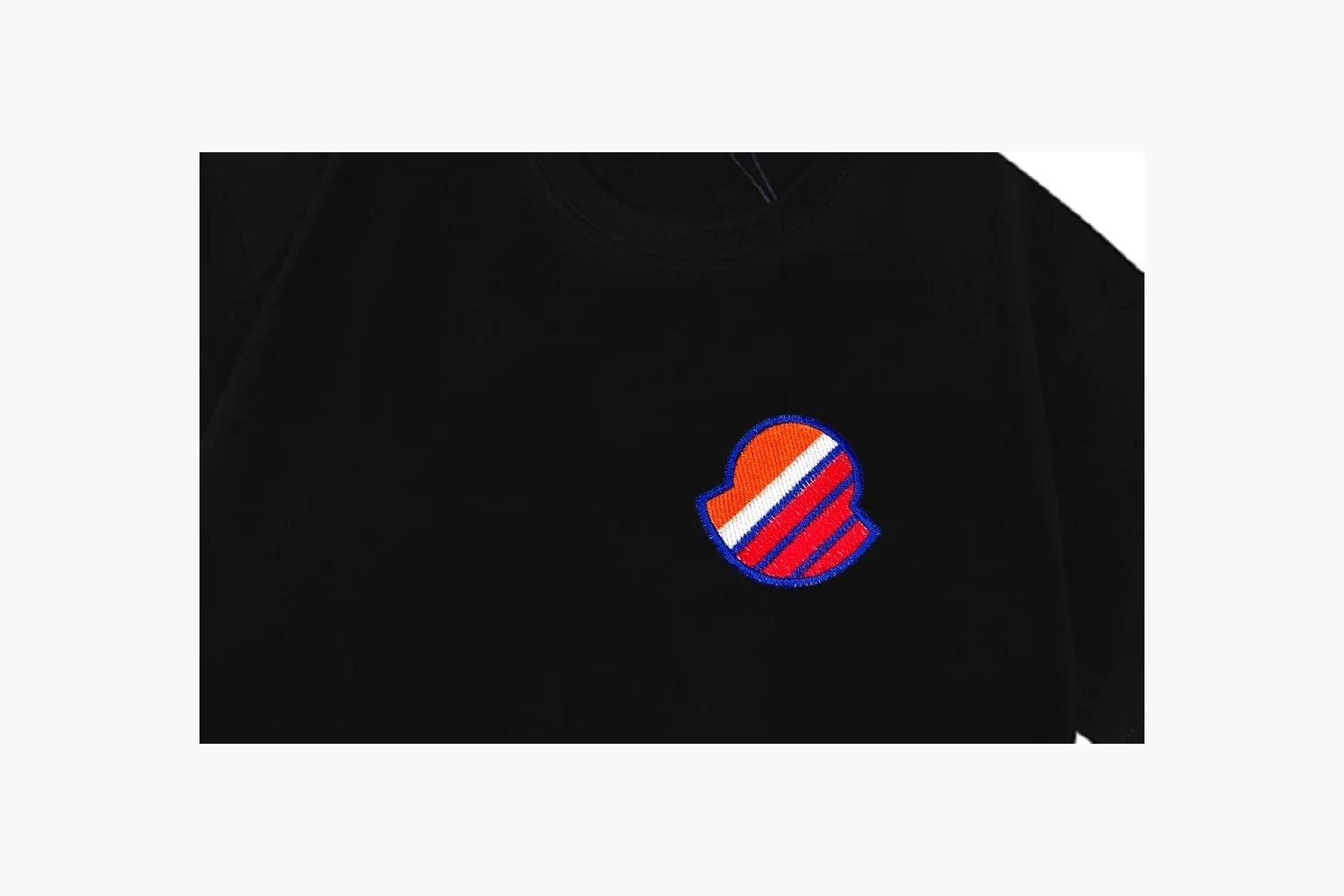 Moncler Patch T-Shirt Black Product Image thumbnail 4