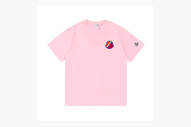 Moncler Patch T-Shirt Pink Product Image