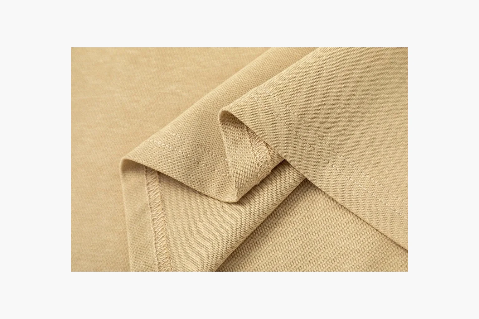 Moncler Patch T-Shirt Beige Product Image thumbnail 6