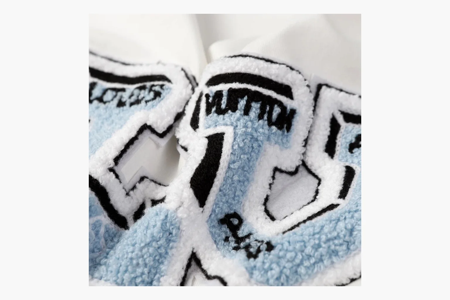 Louis Vuitton Varsity LV Sweatshirt White Product Image thumbnail 4
