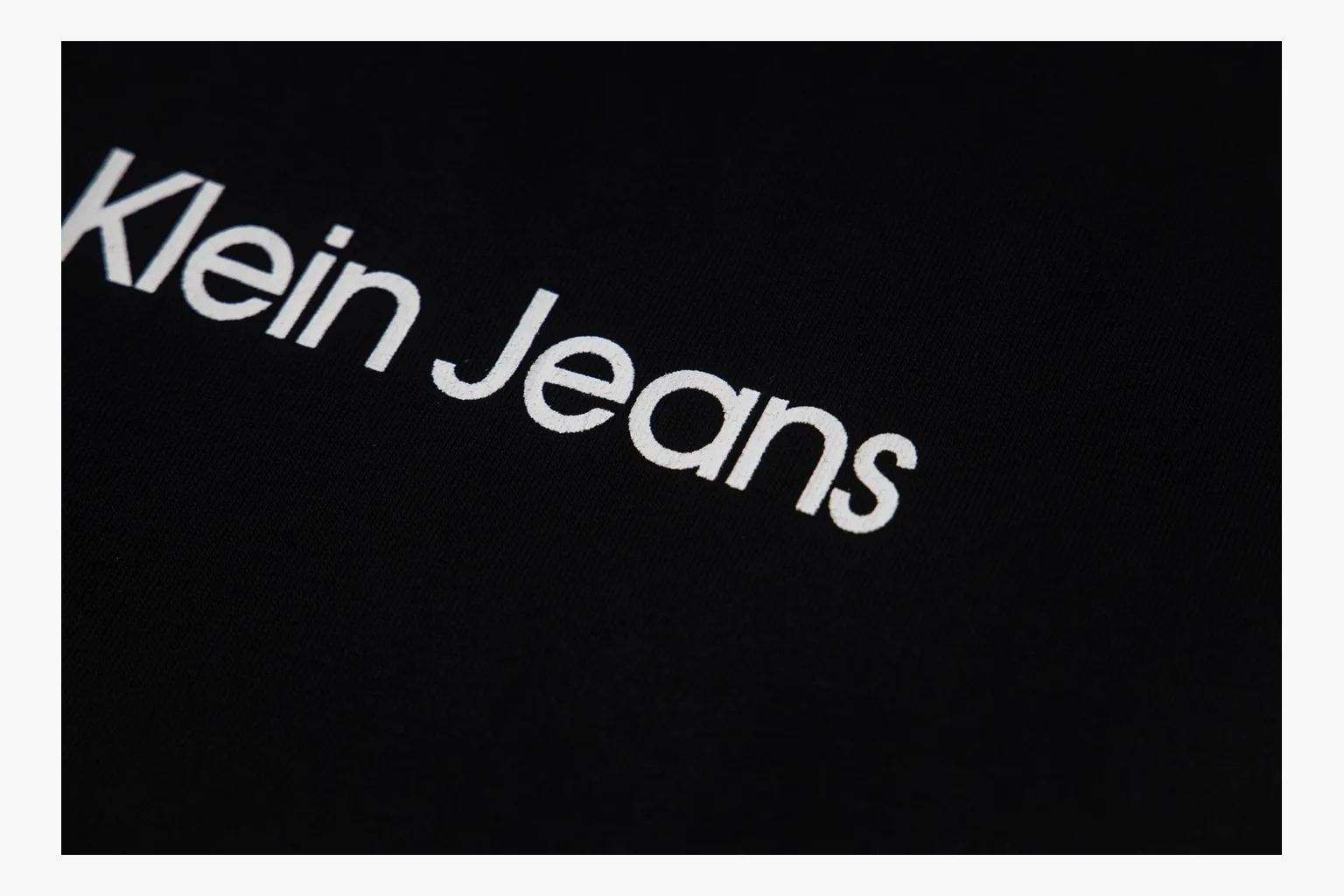 Calvin Klein Logo V-Neck T-Shirt Black Product Image thumbnail 4