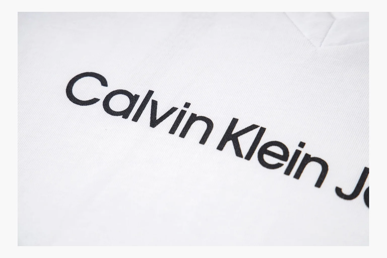 Calvin Klein Logo V-Neck T-Shirt White Product Image thumbnail 5