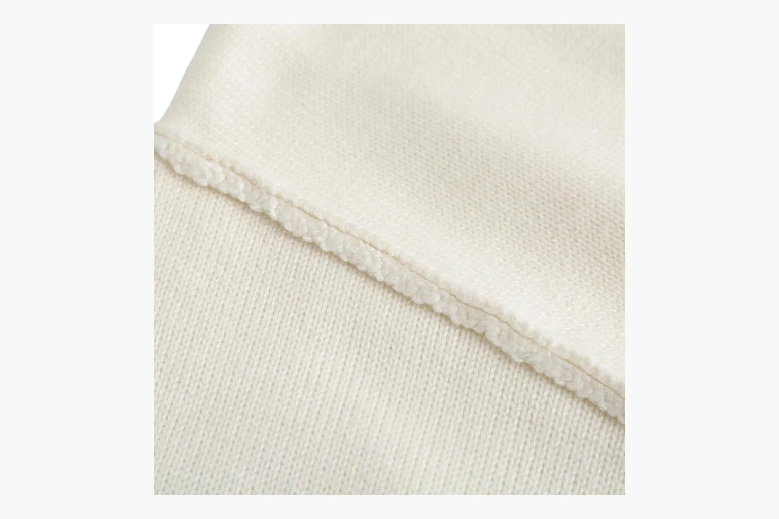 Ami Red Heart Crewneck Sweater Cream Product Image thumbnail 5