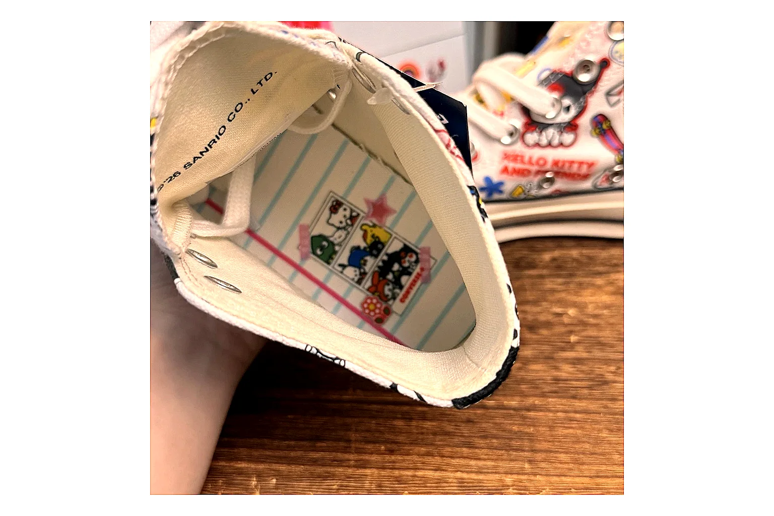 Converse Hello Kitty Chuck 70 White Graphic High Top thumbnail 4