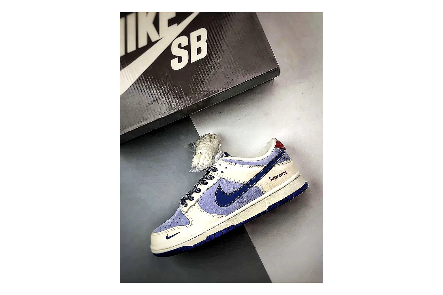 Kakobuy find scout Nike Dunk Low Mixed Sneakers scout comparison product image thumbnail 3
