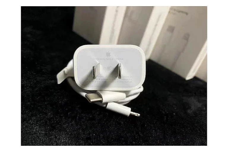 kakobuy find scout apple usb-c power adapter set product image