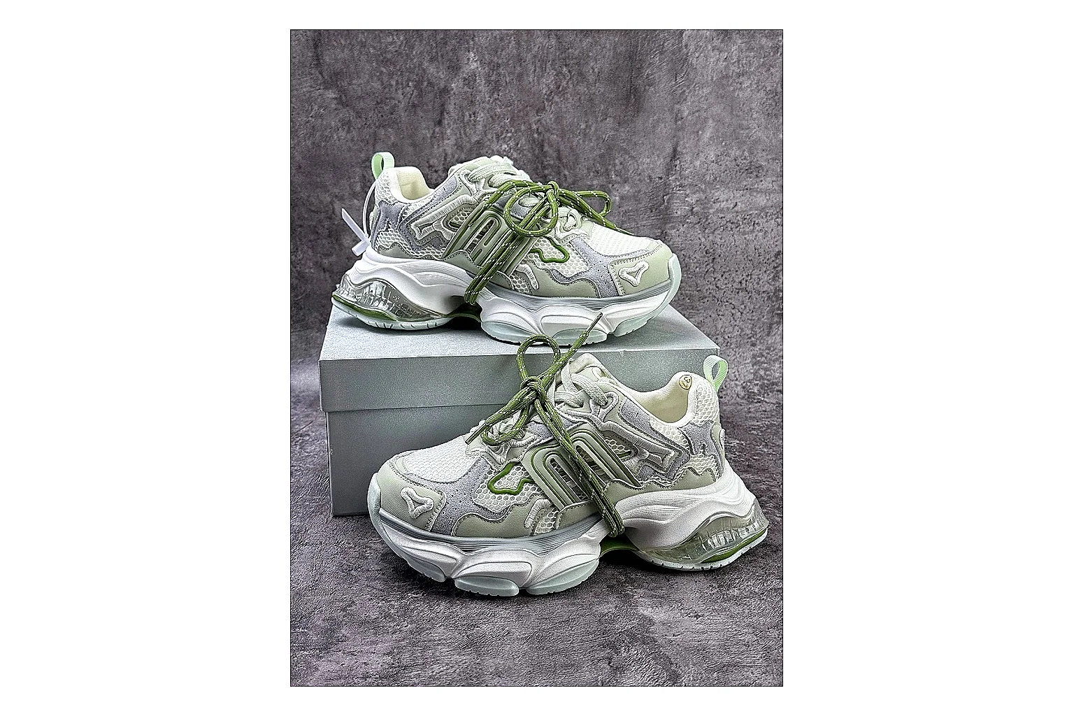 Kakobuy find scout Gucci Gg Series Mixed Sneakers scout comparison product image thumbnail 4