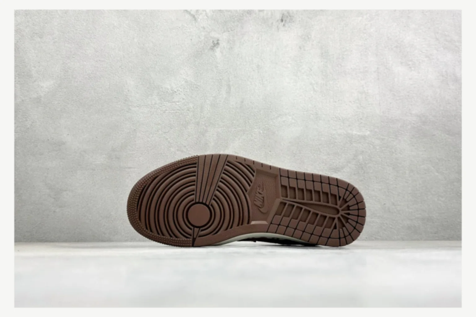 Nike Air Force 1 Black White Low Top Kakobuy find scout product image thumbnail 4