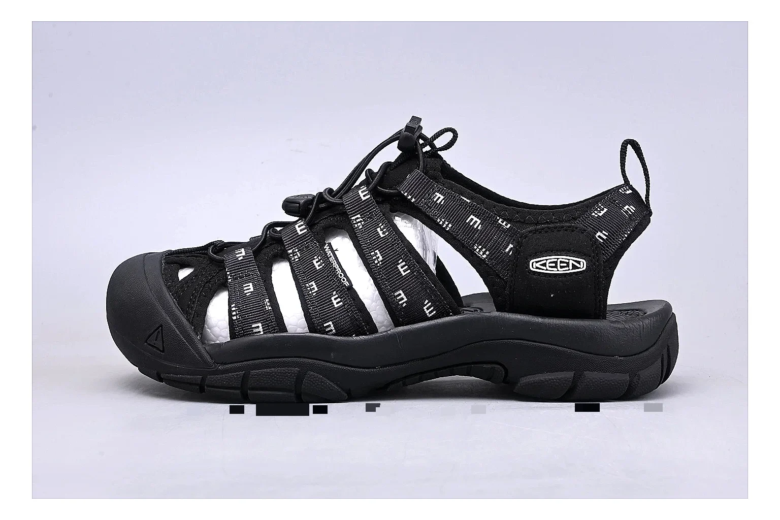 KEEN Zerraport Black Sandal Product Image