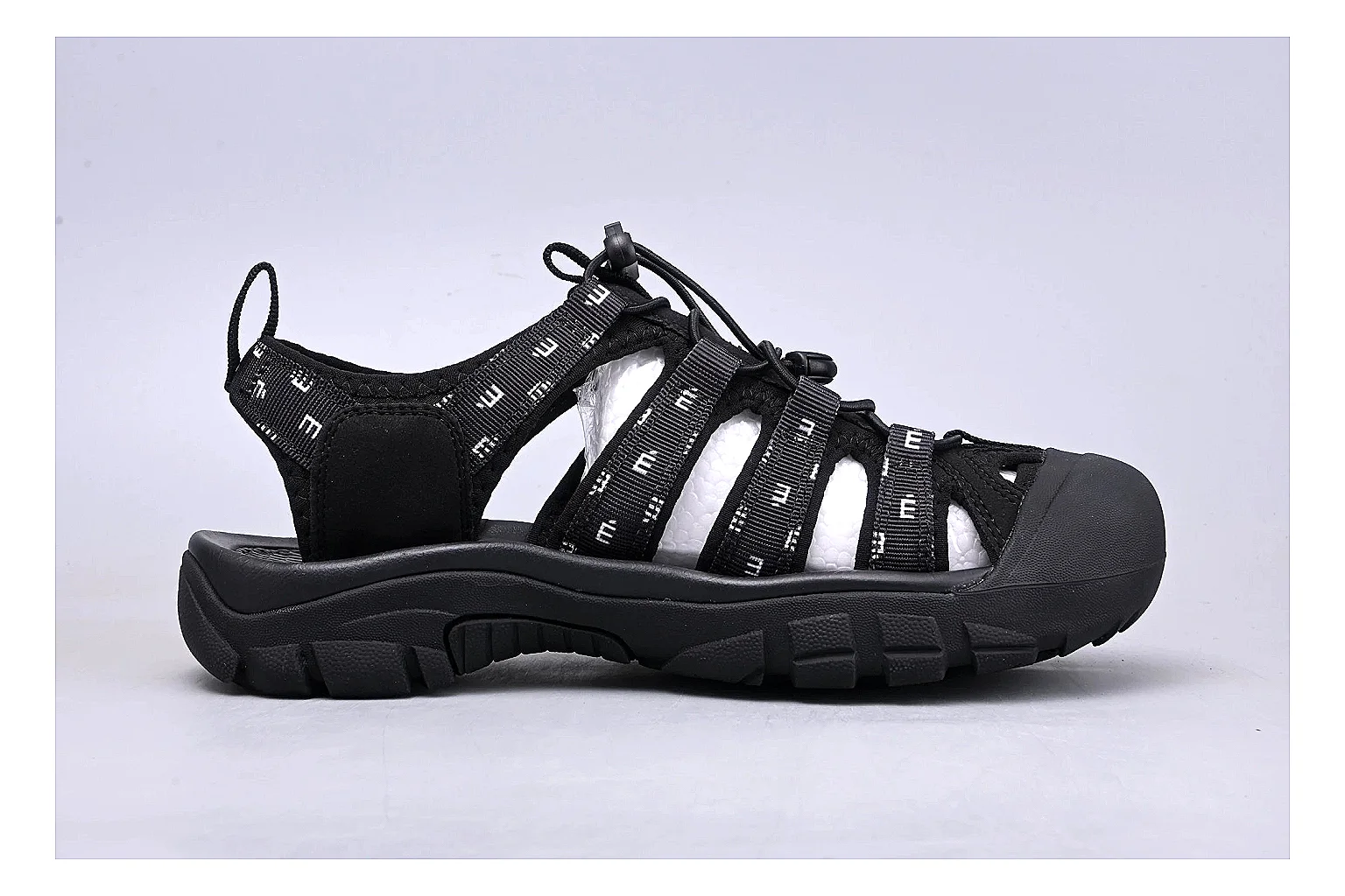 KEEN Zerraport Black Sandal Product Image thumbnail 2