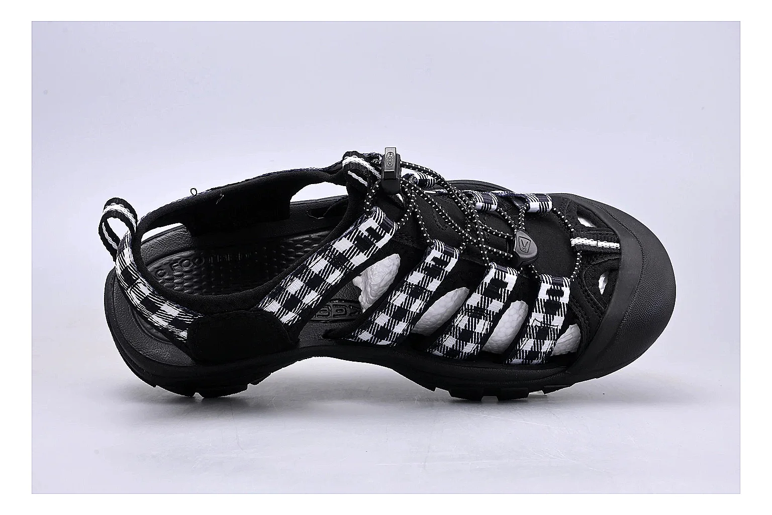 KEEN Zerraport Plaid Sandal Product Image thumbnail 3