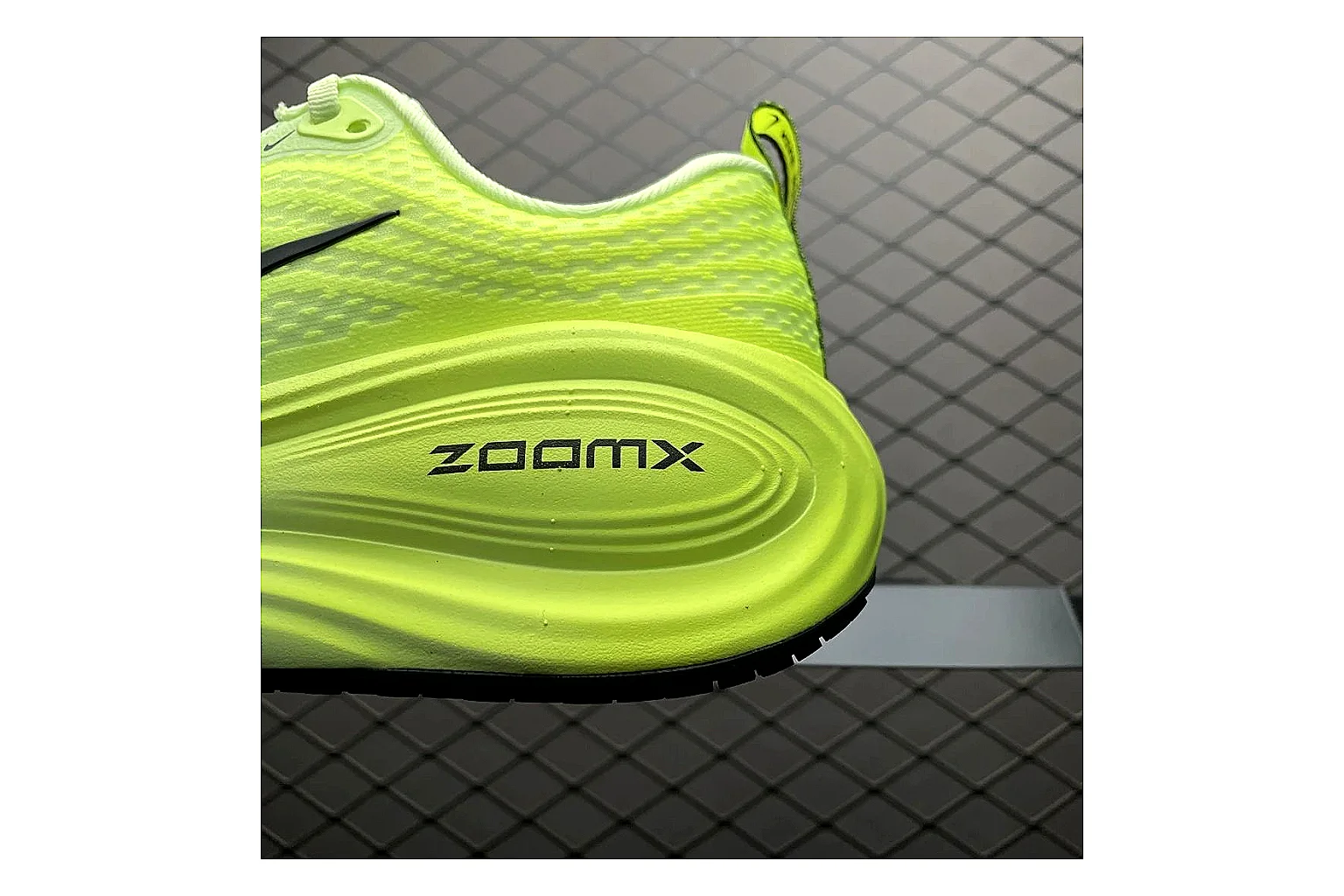 Nike Vomero Plus Volt White Product Image thumbnail 4