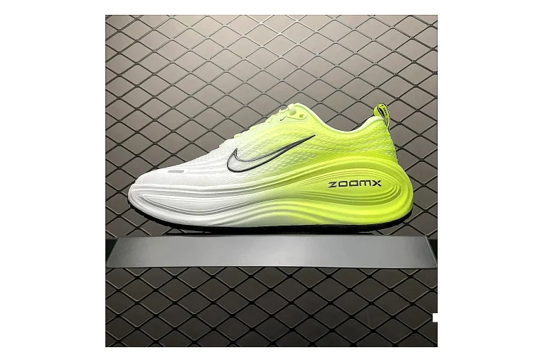 Nike Vomero Plus Volt White Product Image