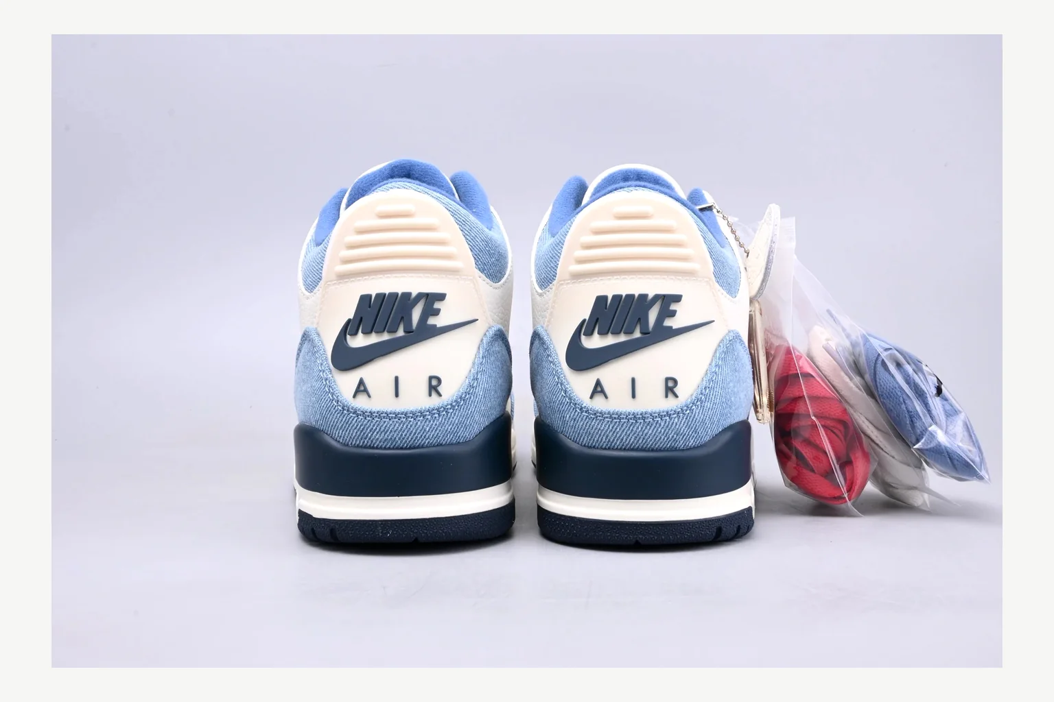 Jordan Air Jordan 3 Blue Sneaker Product Image thumbnail 4