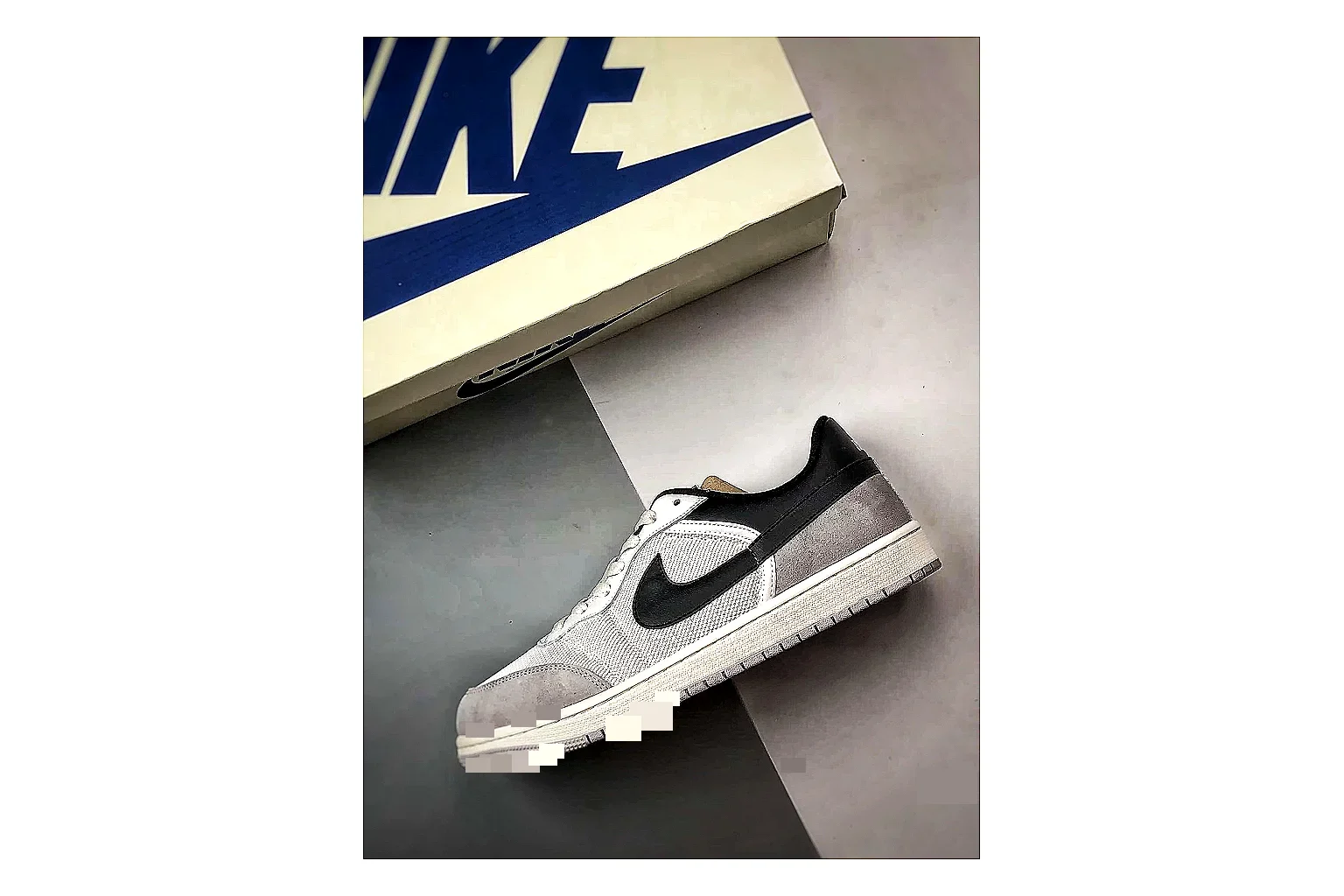 Jordan Low Black White Sneaker Product Image