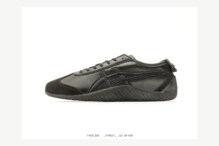 Onitsuka Tiger Black Low Sneaker Product Image