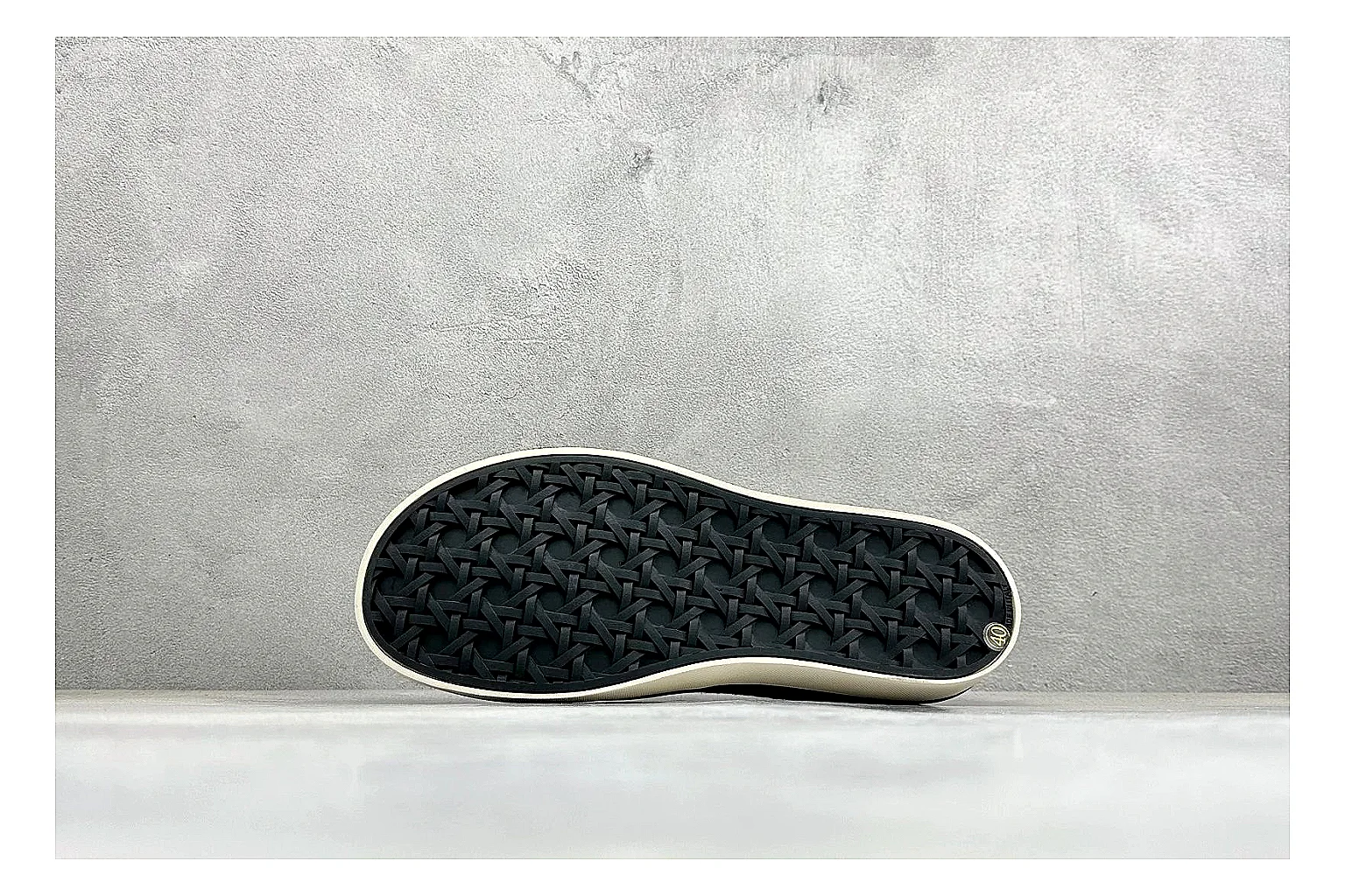 Dior Act Slide Black Low-Top Product Image thumbnail 5