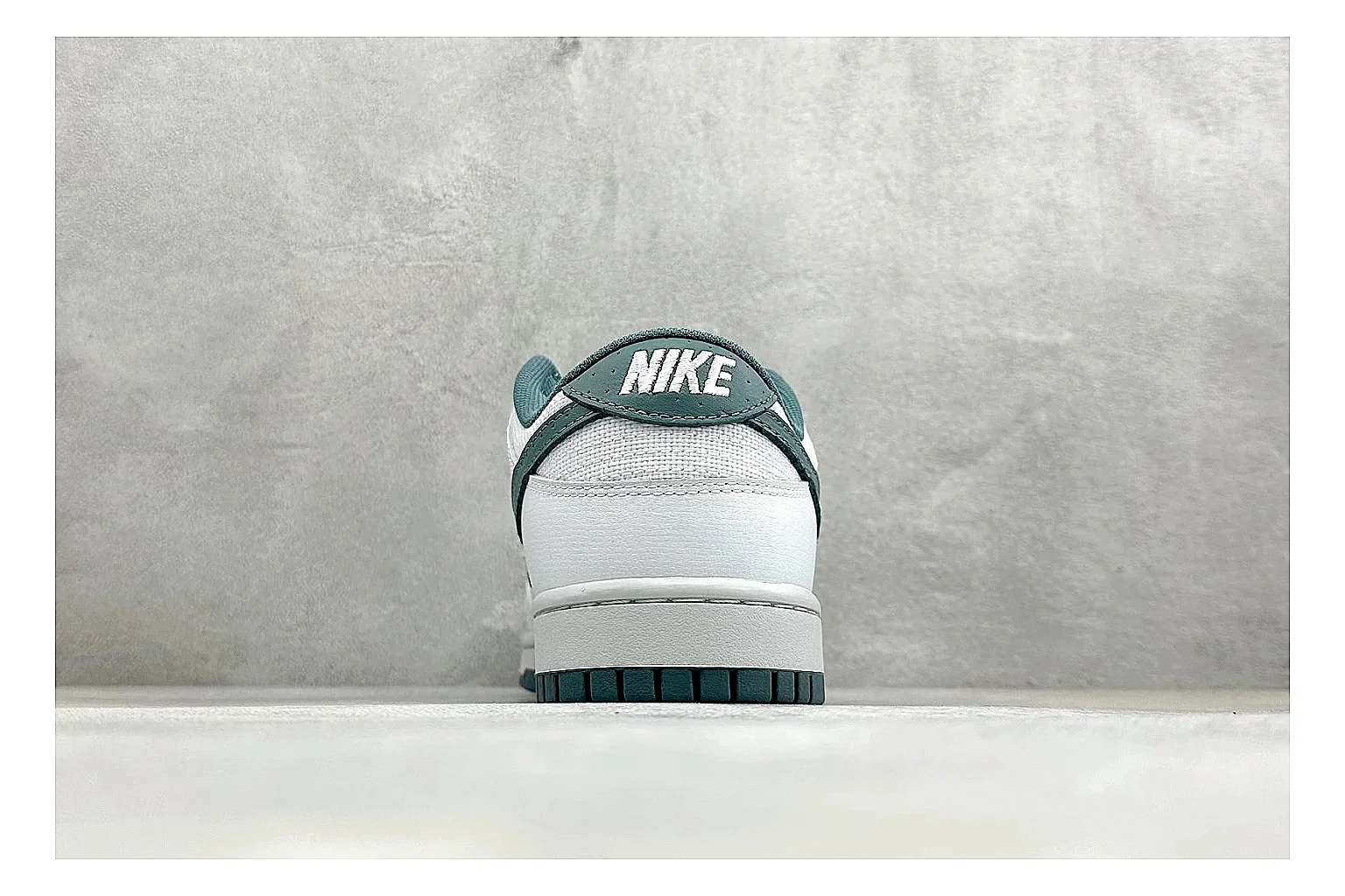Nike SB Dunk Low White Green Product Image thumbnail 4