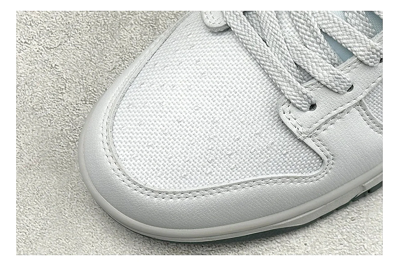 Nike SB Dunk Low White Green Product Image thumbnail 6