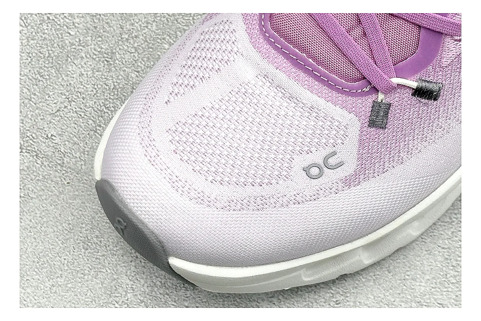 On Cloudtilt Pink Product Image thumbnail 6