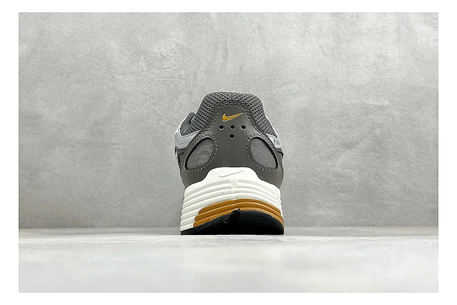 Nike P-6000 Black Orange Product Image thumbnail 4