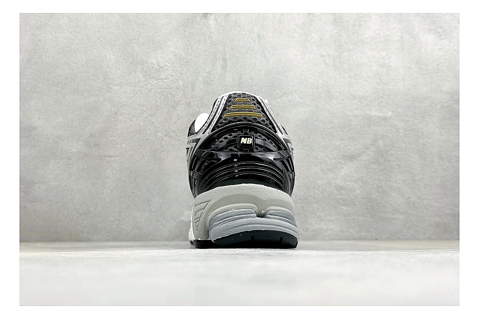 New Balance 1906 Black Silver Product Image thumbnail 4