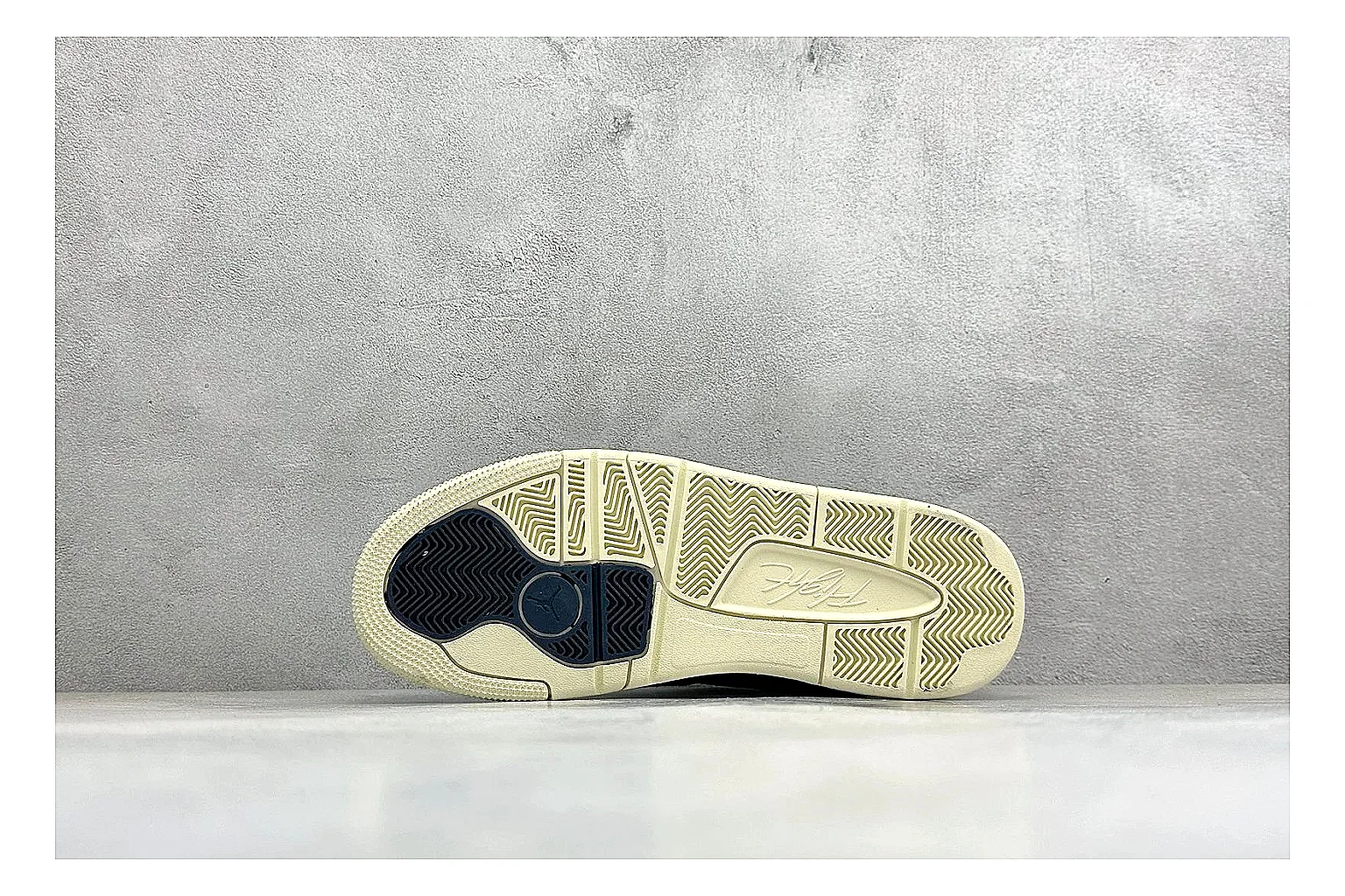 Jordan Flight Navy Suede Product Image thumbnail 5