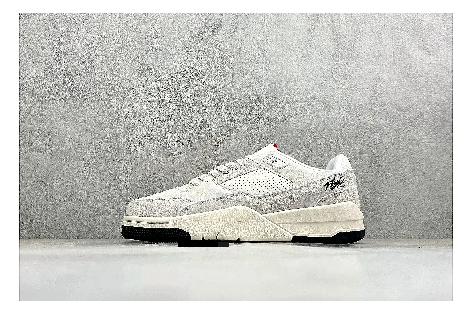Jordan Flight White Product Image