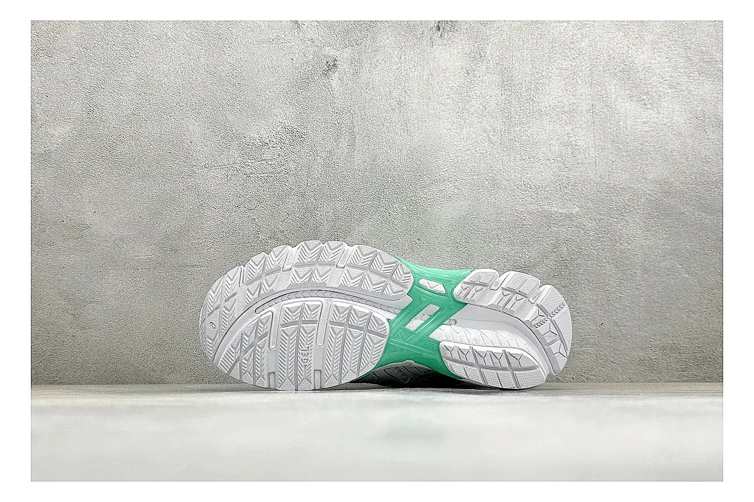 Asics Gel-Kayano White Mint Product Image thumbnail 5