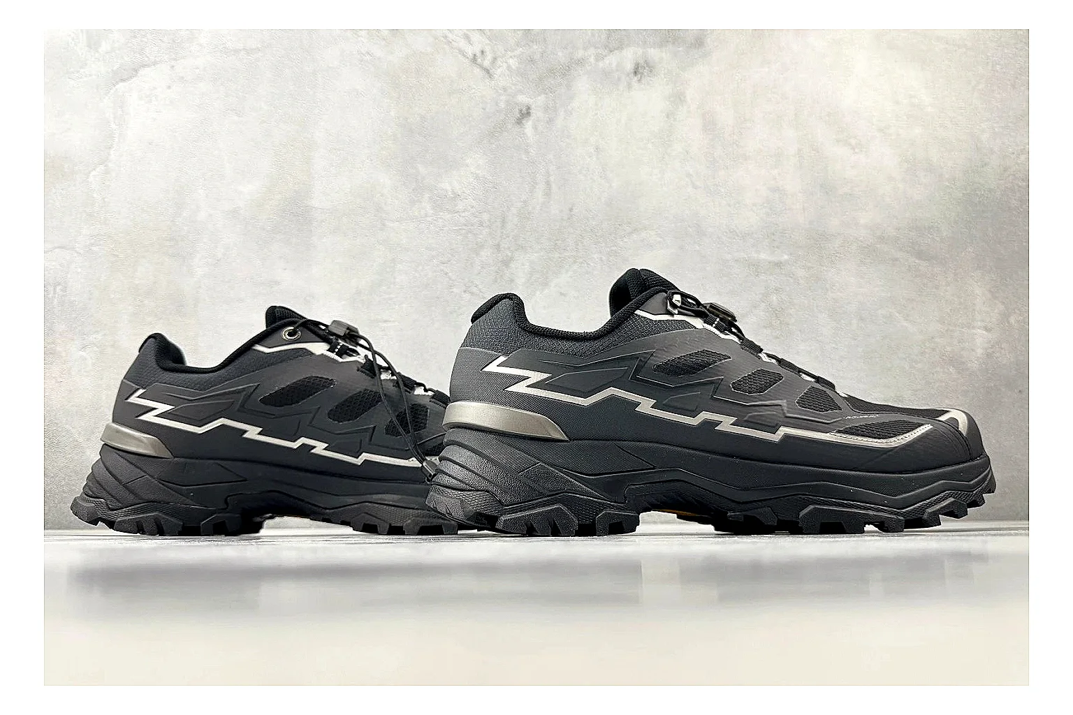 Kailas Fuga Black Vibram Product Image thumbnail 4