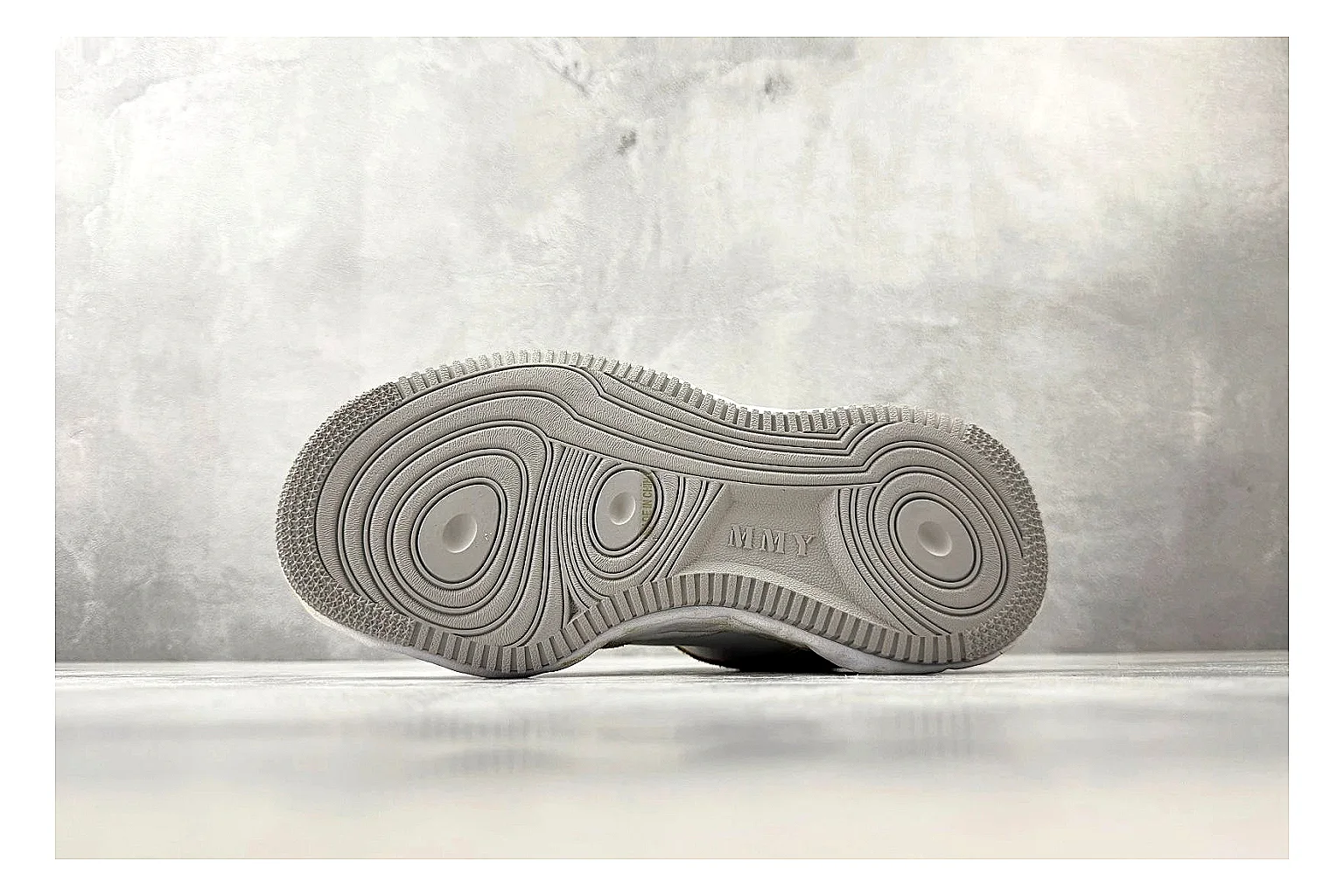 Maison Mihara Yasuhiro Blakey Beige Distressed Product Image thumbnail 5