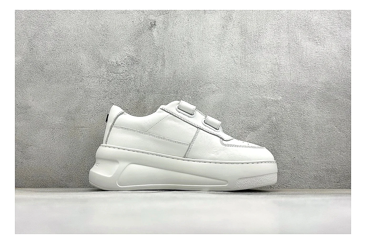 Acne Studios Velcro White Mid-Top Product Image thumbnail 2
