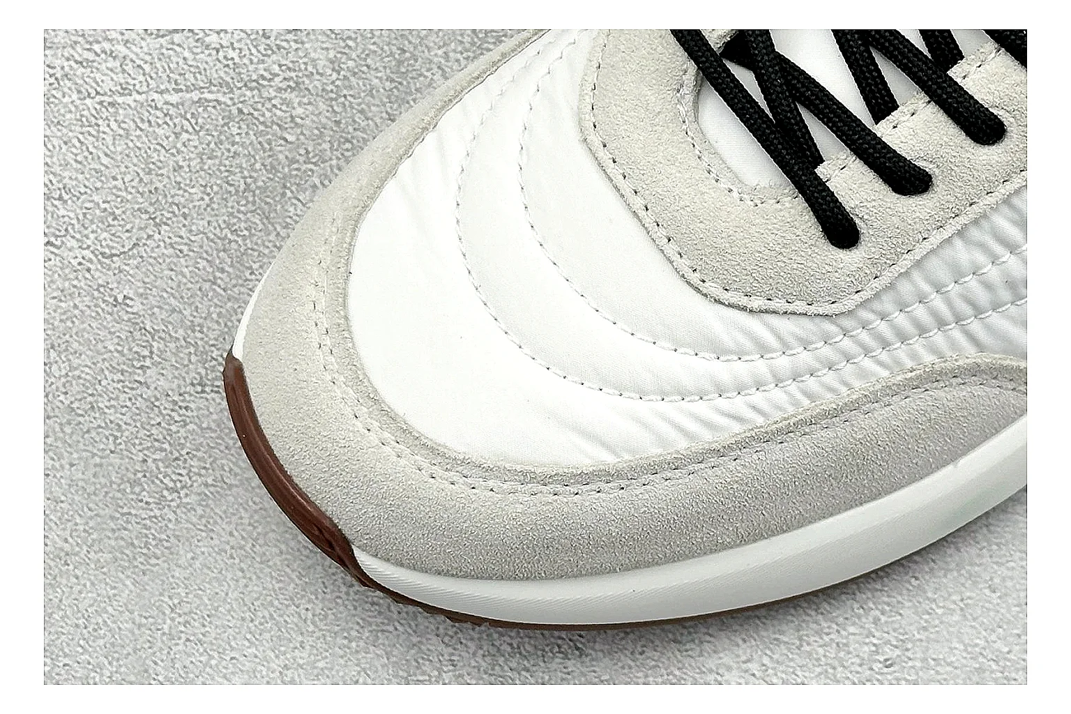 Loro Piana Week-End White Product Image thumbnail 6