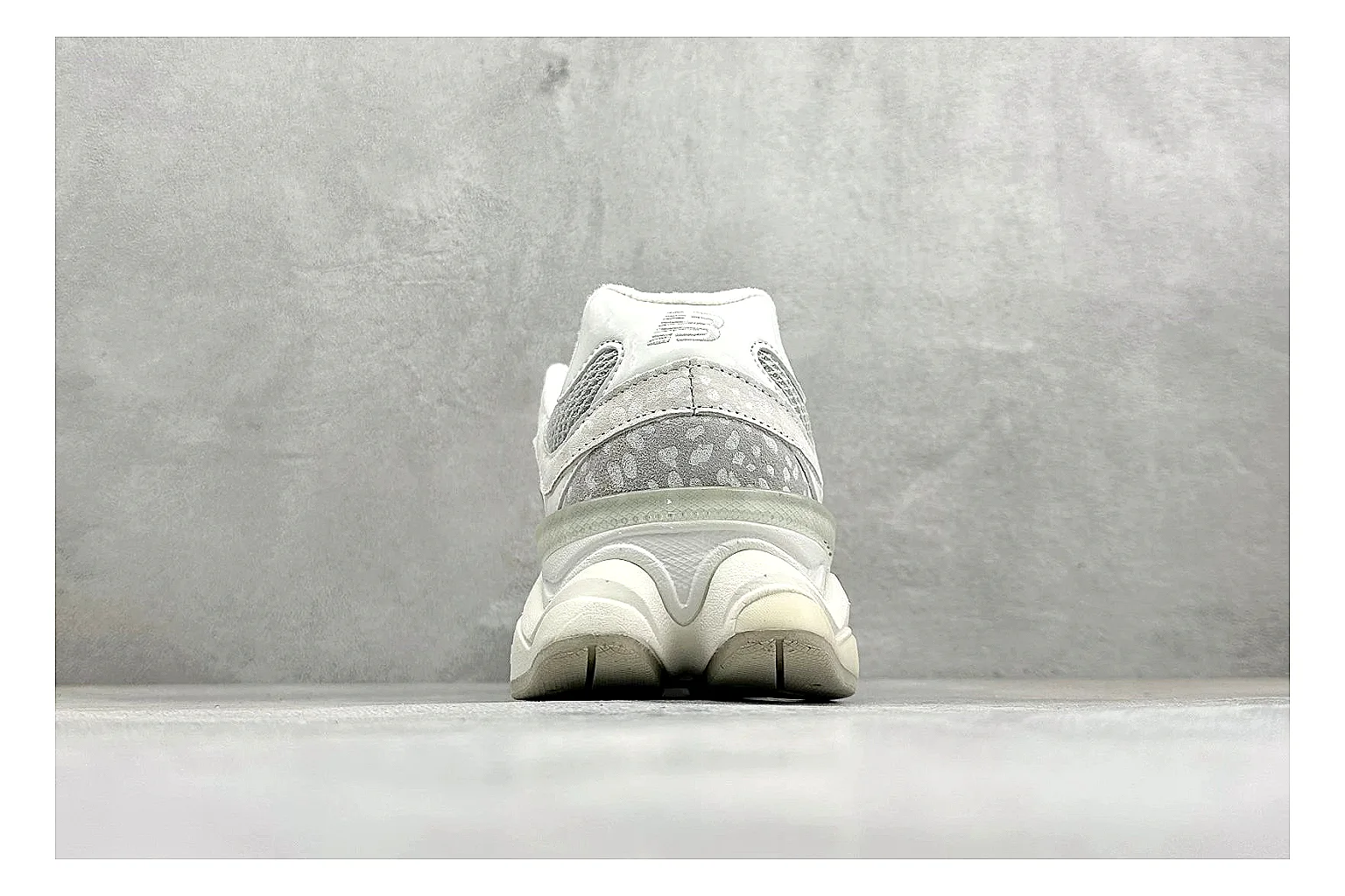 New Balance 9060 Silver Grey Product Image thumbnail 4