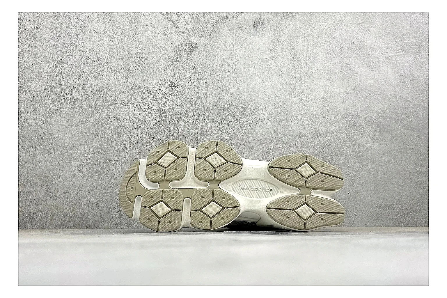 New Balance 9060 Silver Grey Product Image thumbnail 5