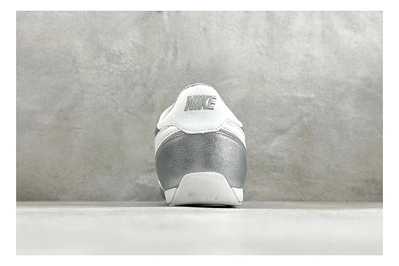 Nike Sprint Sister Silver Product Image thumbnail 4
