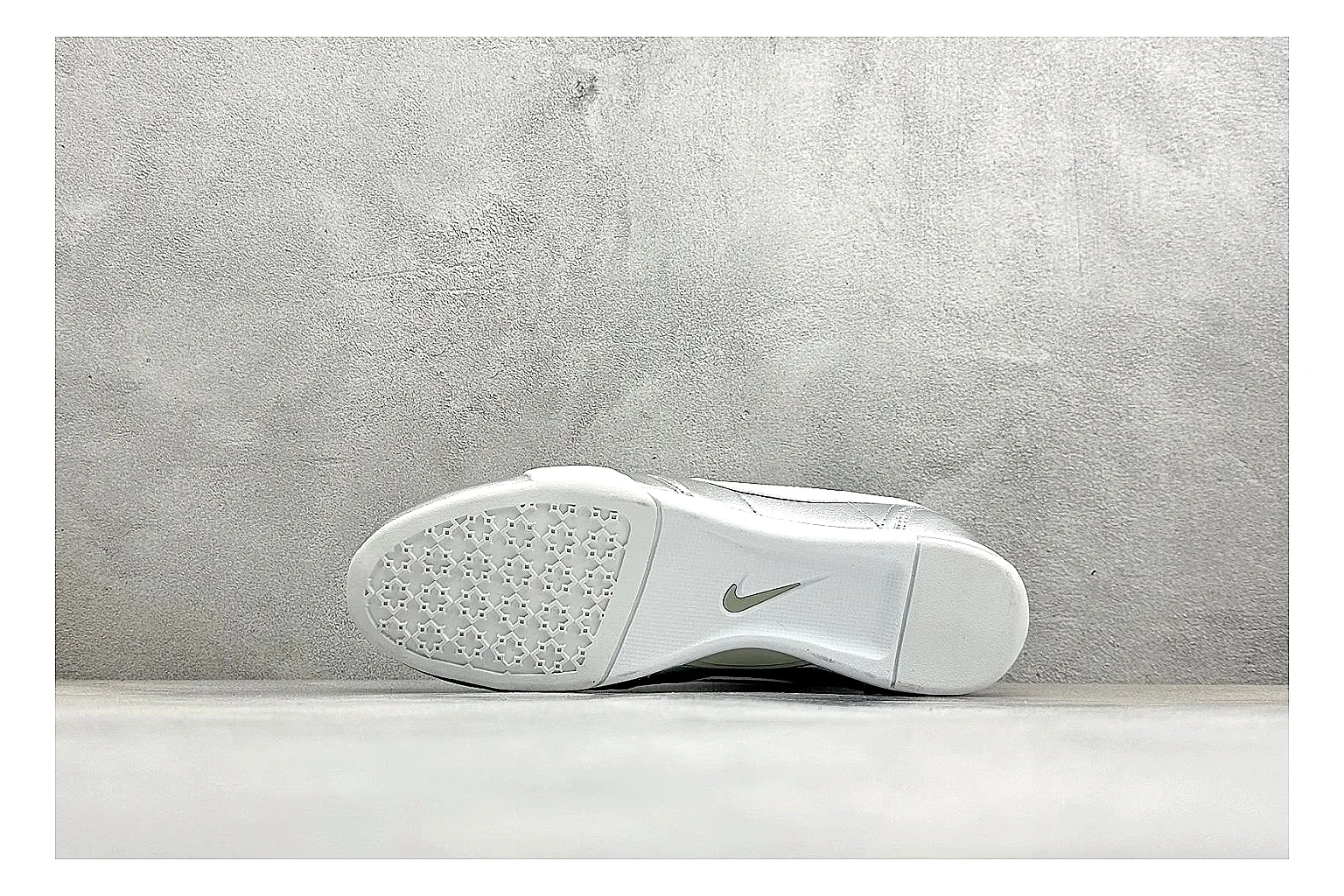 Nike Sprint Sister Silver Product Image thumbnail 5