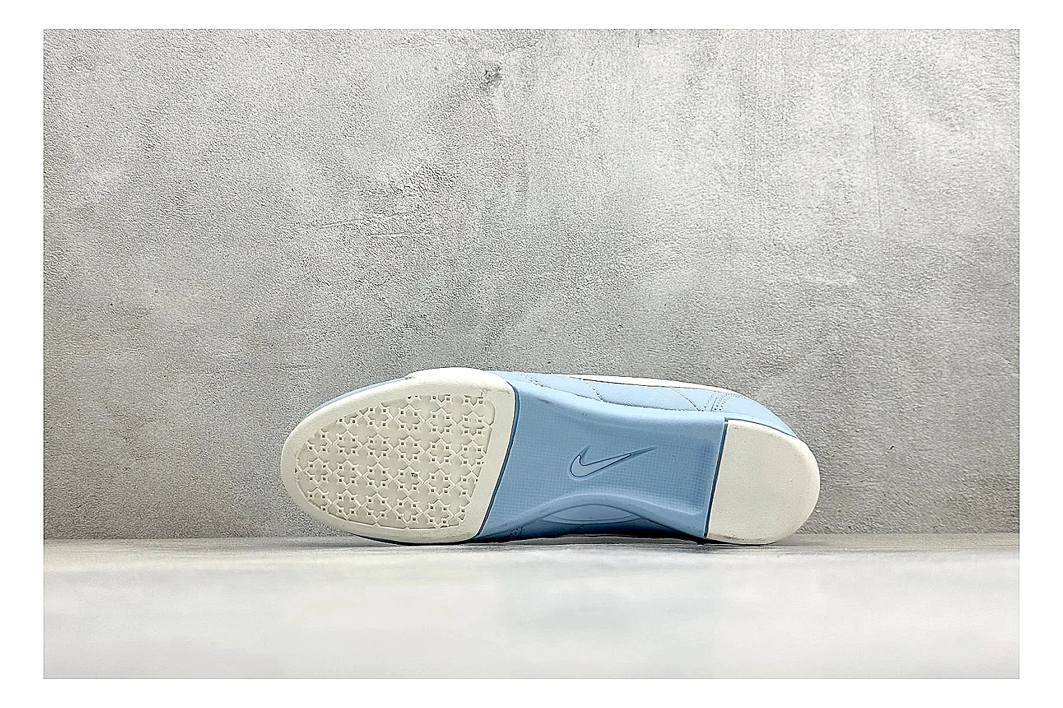 Nike Sprint Sister Light Blue Product Image thumbnail 5