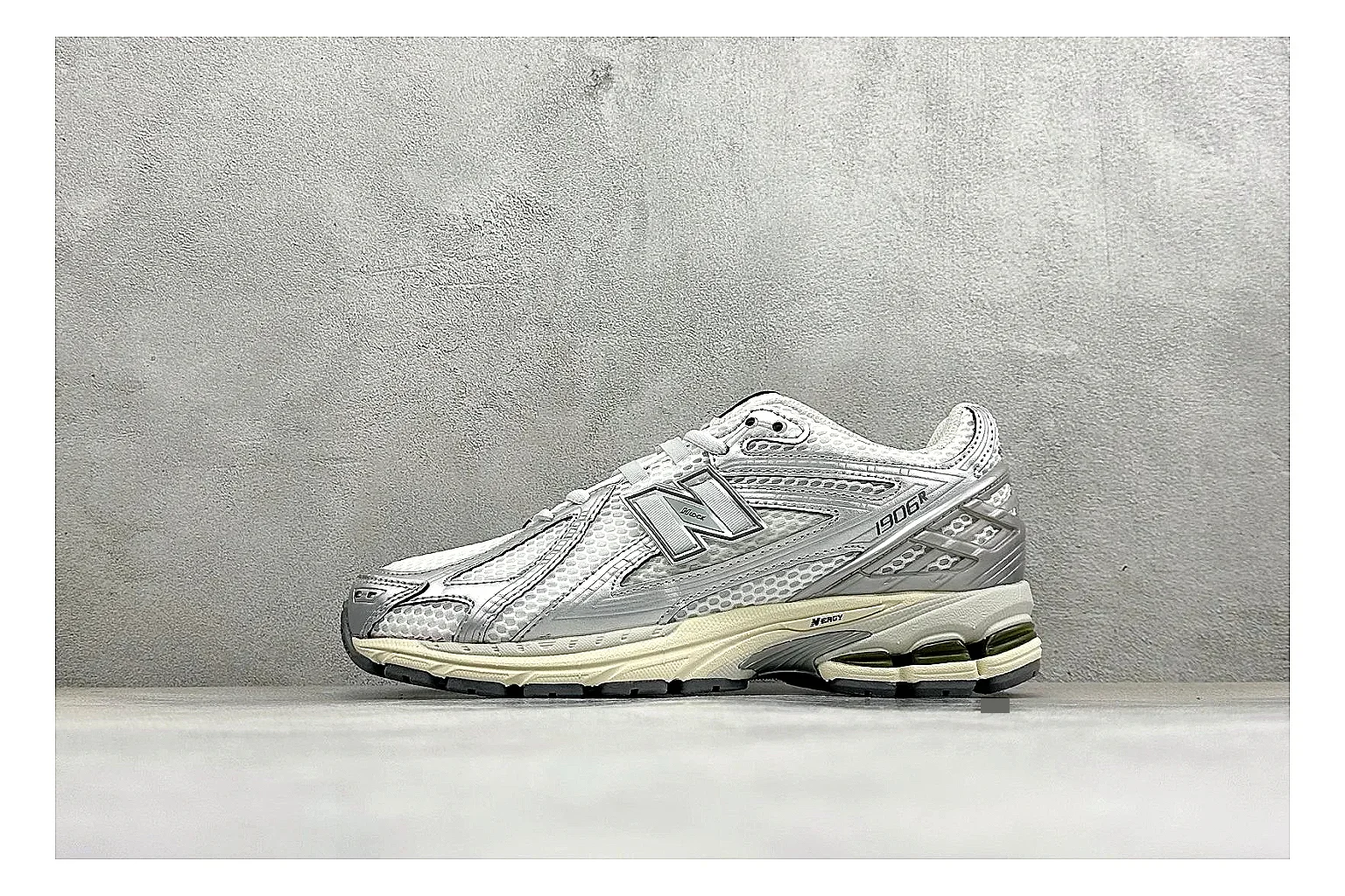 New Balance 1906 Silver Grey Product Image