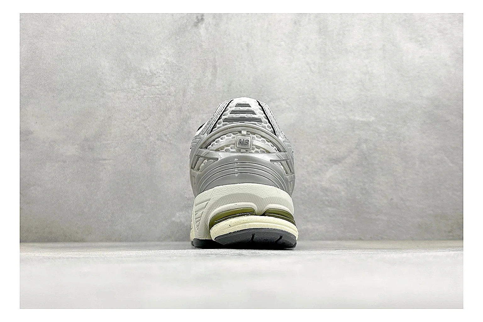 New Balance 1906 Silver Grey Product Image thumbnail 4