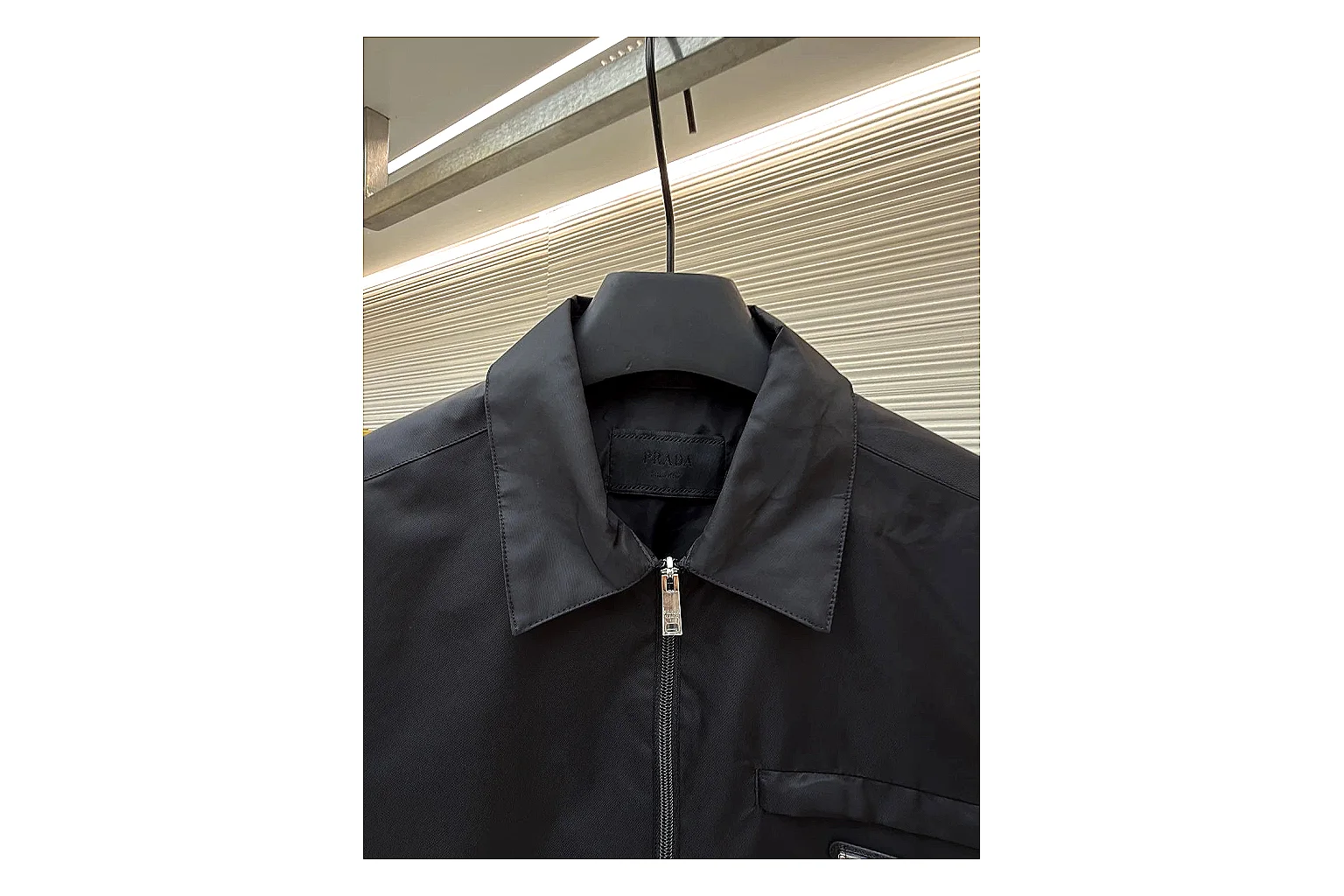 scout dashboard Prada Re-Nylon Hooded Jacket Black Jacket product image thumbnail 2