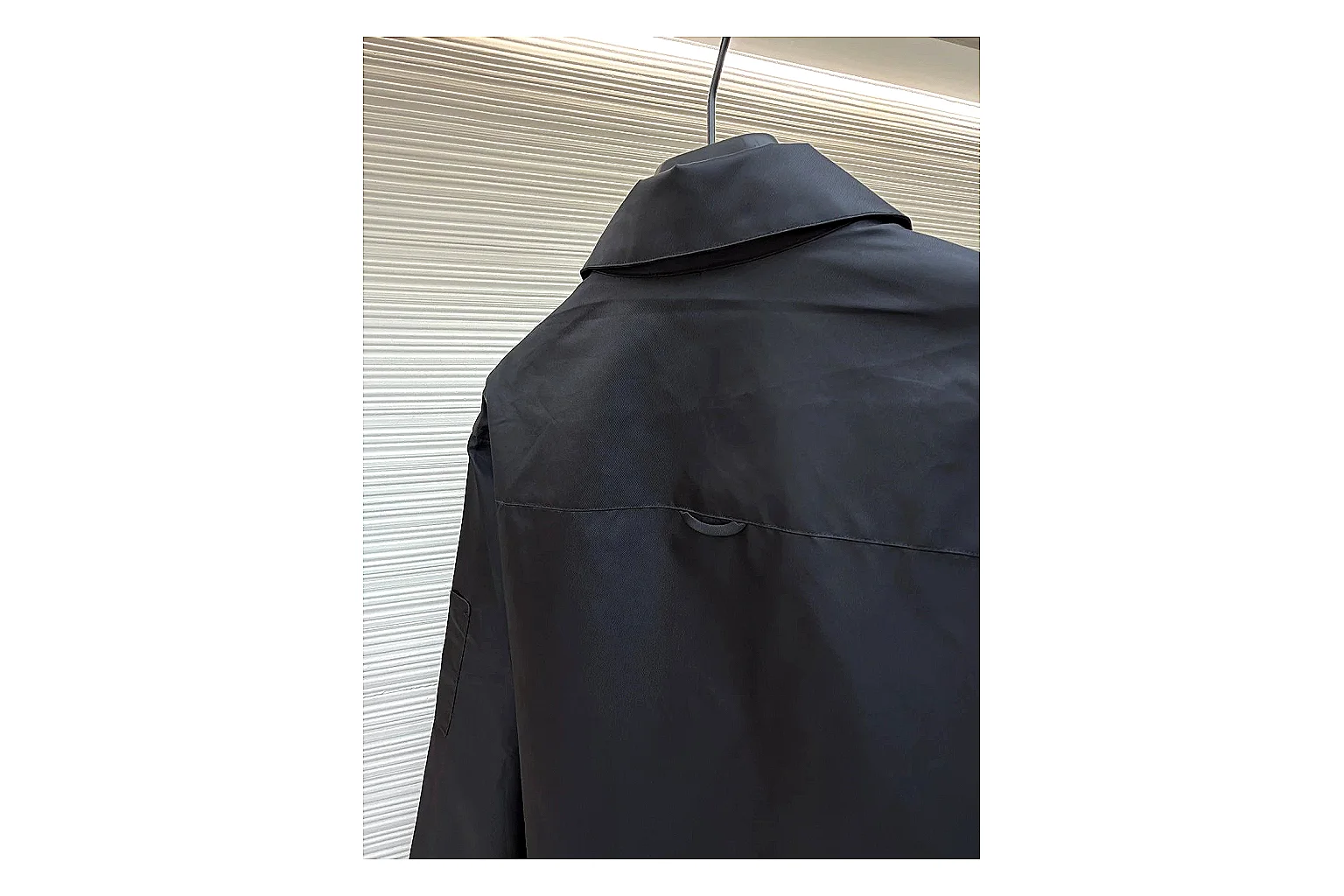 scout dashboard Prada Re-Nylon Hooded Jacket Black Jacket product image thumbnail 5